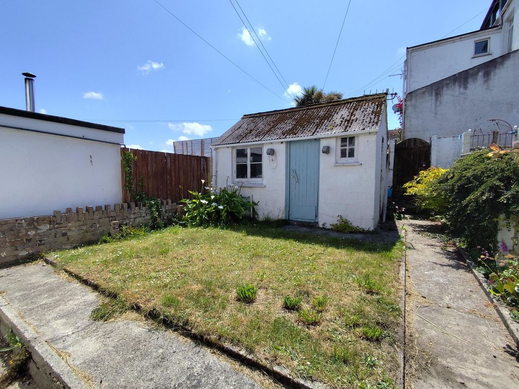 Property photo 2 of 20 External