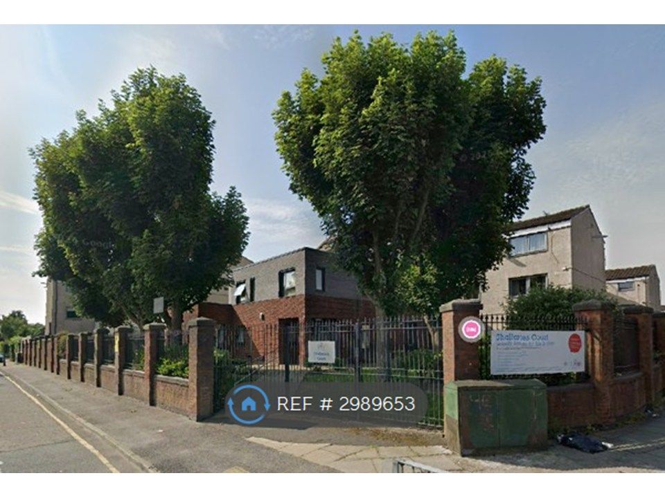 Property photo 1 of 2