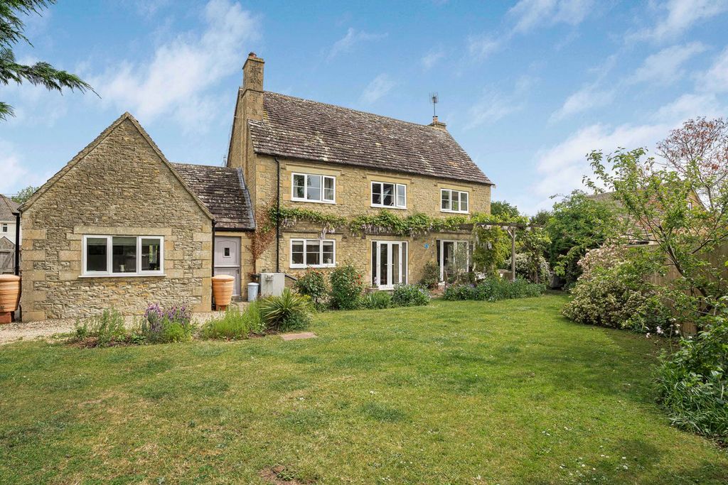 Property photo 1 of 22 49_80815