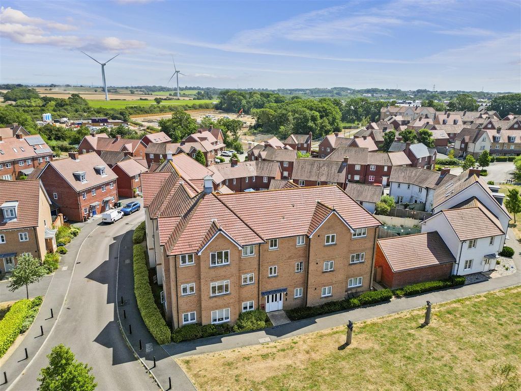 Property photo 3 of 34 Drone #2.Jpg