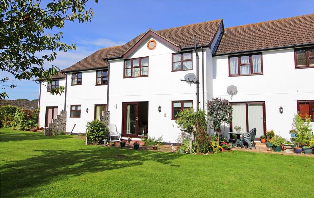 Property photo 1 of 12 Picture No. 17