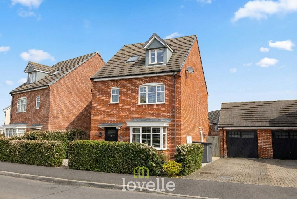 Property photo 1 of 27