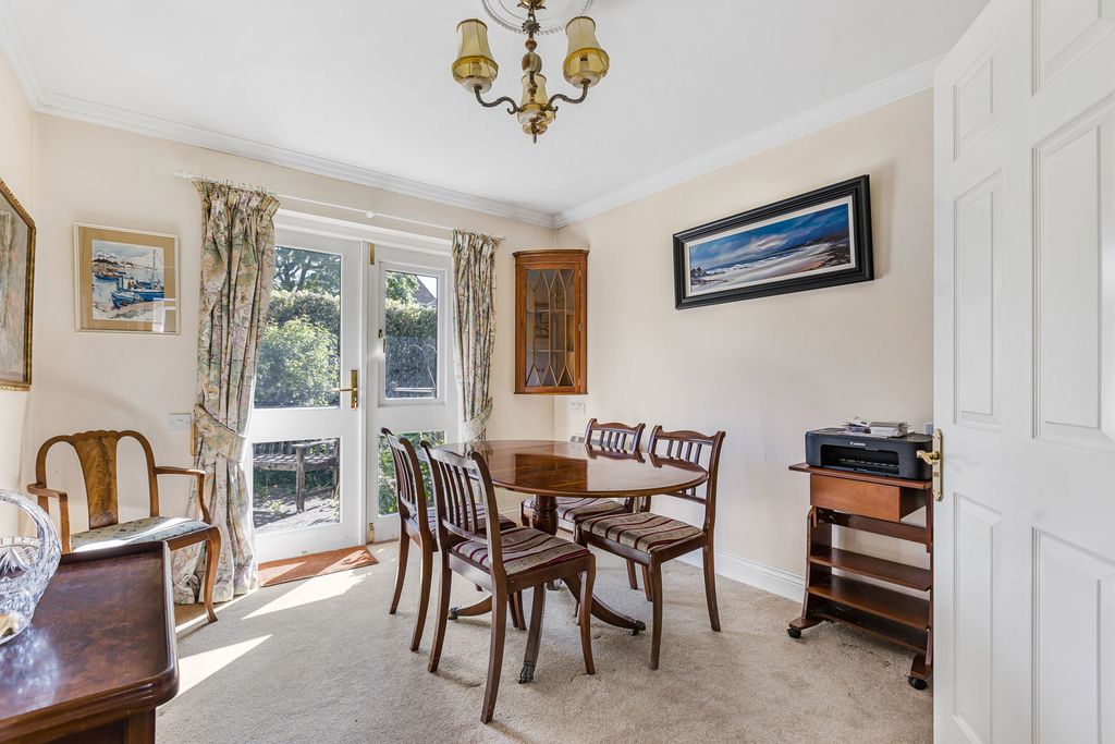Property photo 3 of 20 Dining Room
