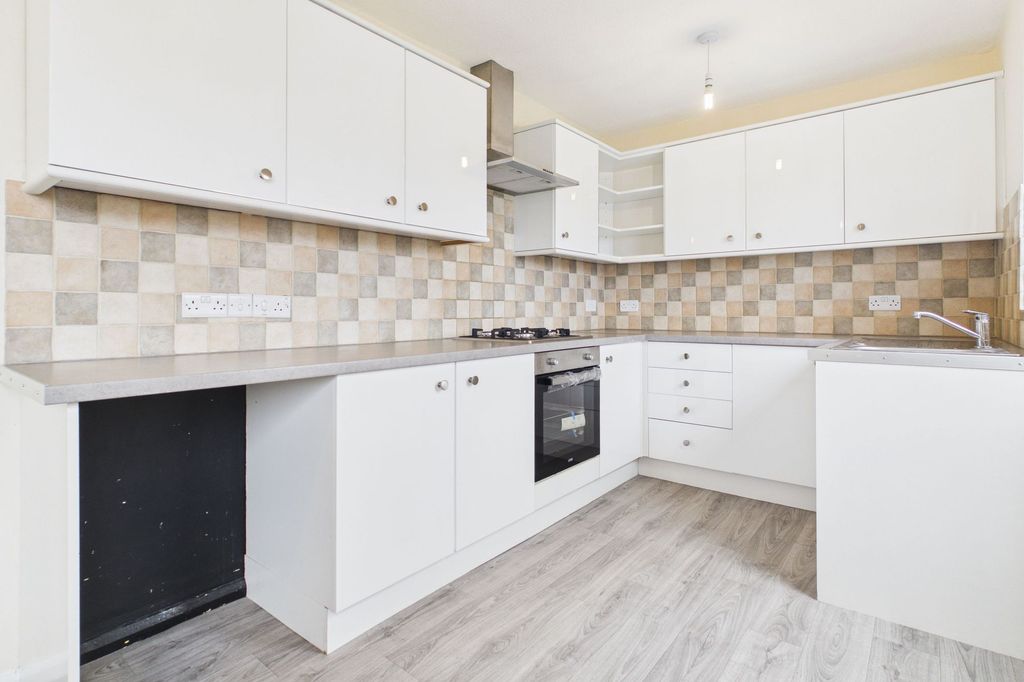 Additional image 5 of 3 bed end terrace house to rent3 Low Mead, Kendal LA9