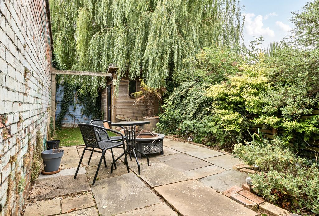 Property photo 3 of 23 1331712-4-688c867...
