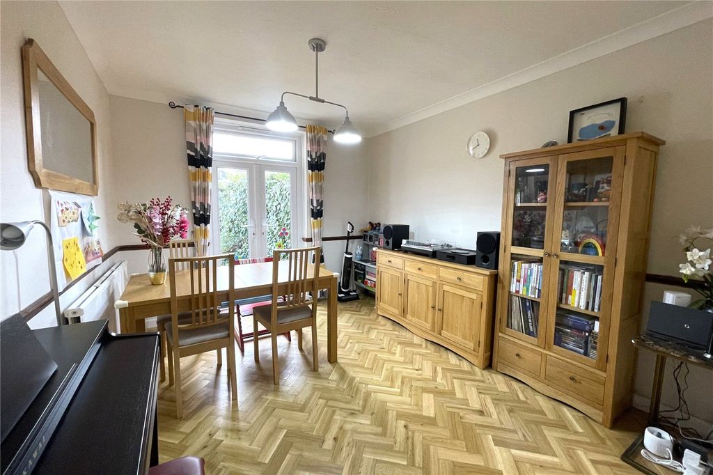 Property photo 3 of 20 Picture No. 40