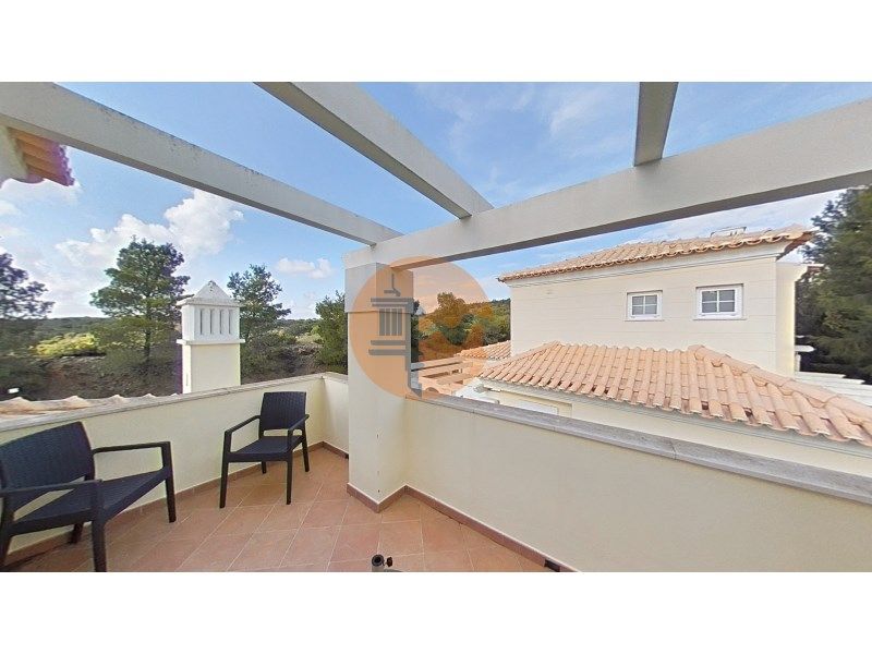 Property photo 1 of 62