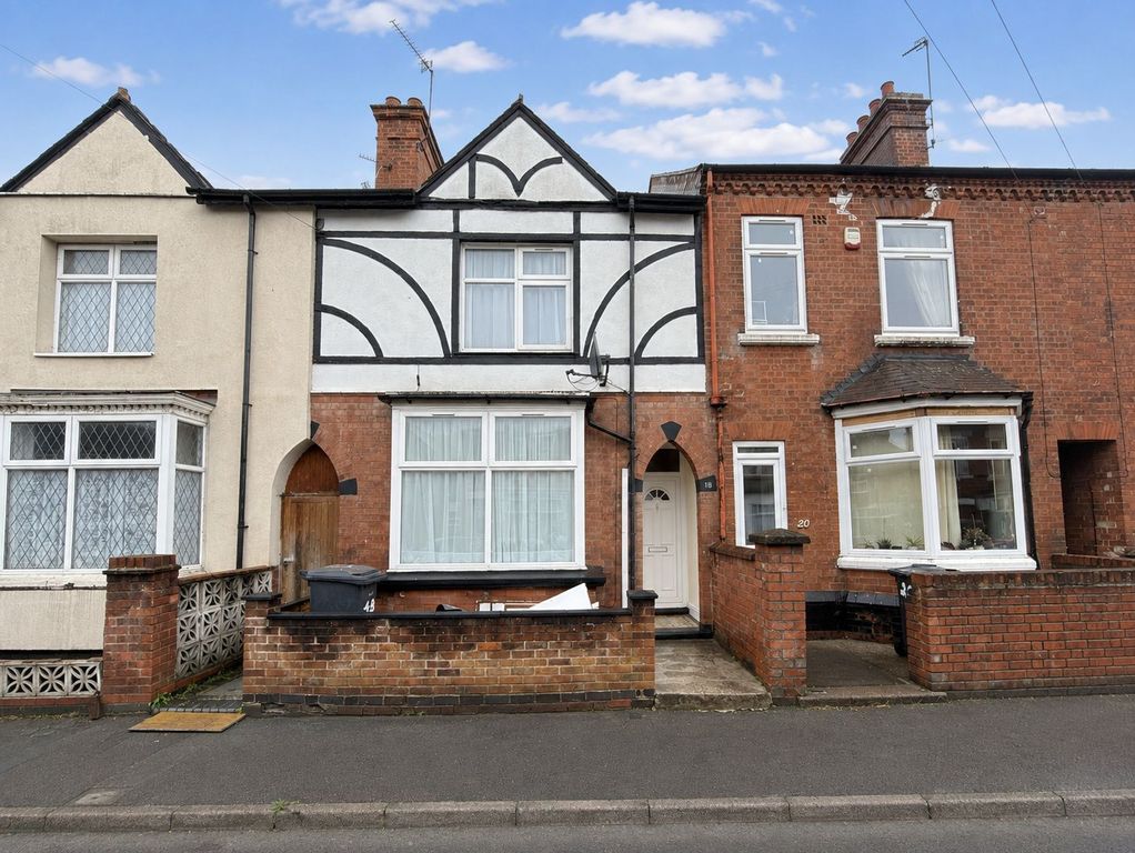 Property photo 1 of 25