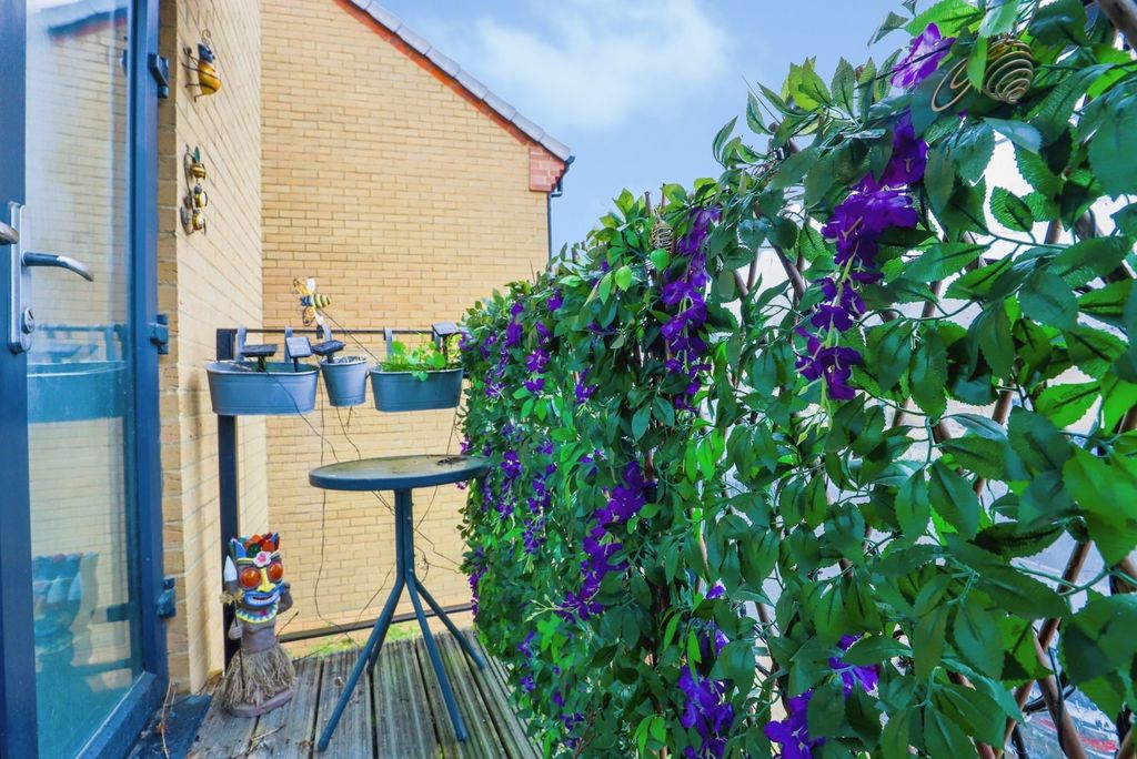 Property photo 2 of 13 Pbox-Img.Jpg