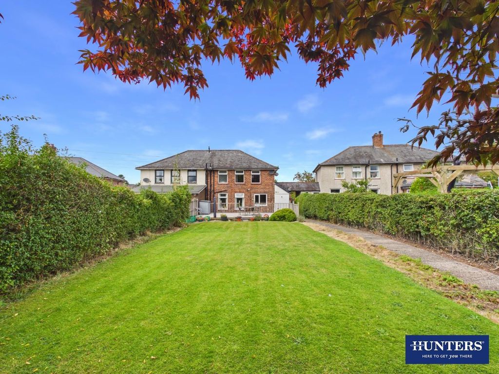 Property photo 1 of 26 Rear Garden