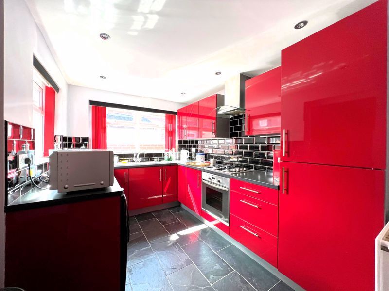 Property photo 2 of 12 Photo 2