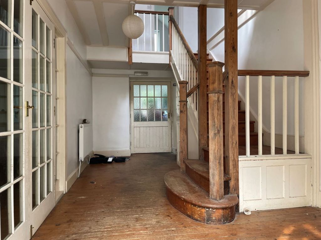 Property photo 2 of 10 Image 2