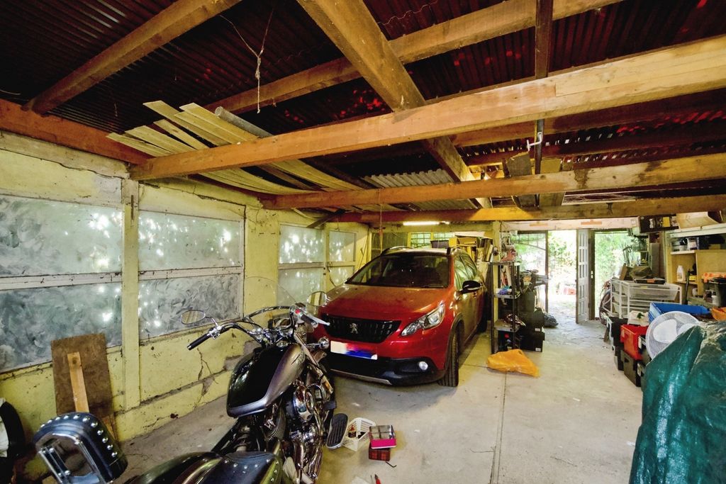 Property photo 2 of 14 Pbox-Img.Jpg