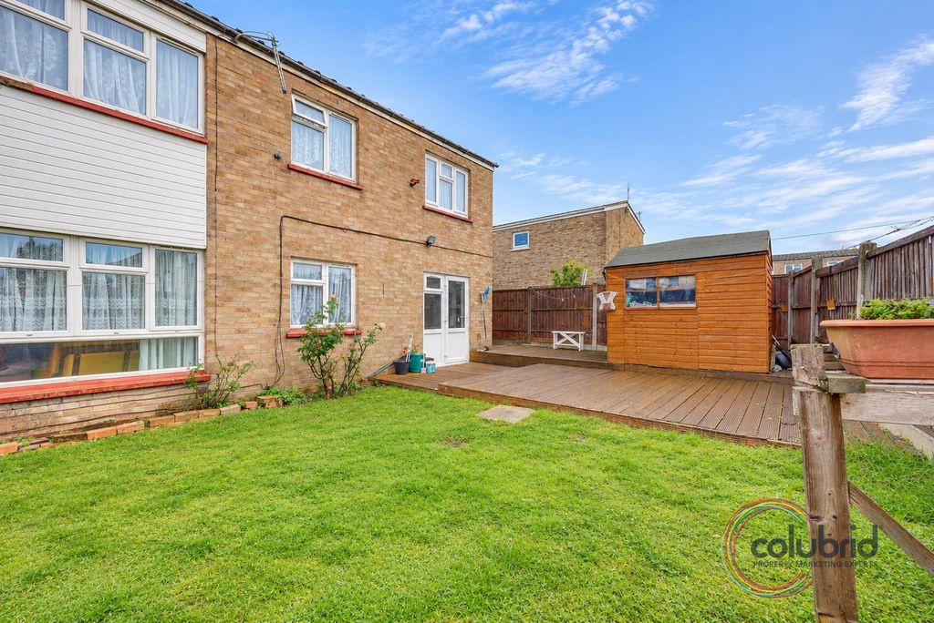 Property photo 1 of 18