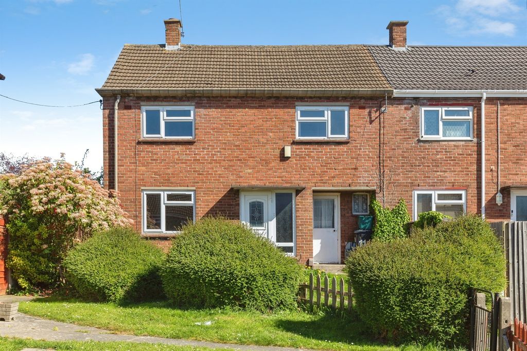 Property photo 1 of 18
