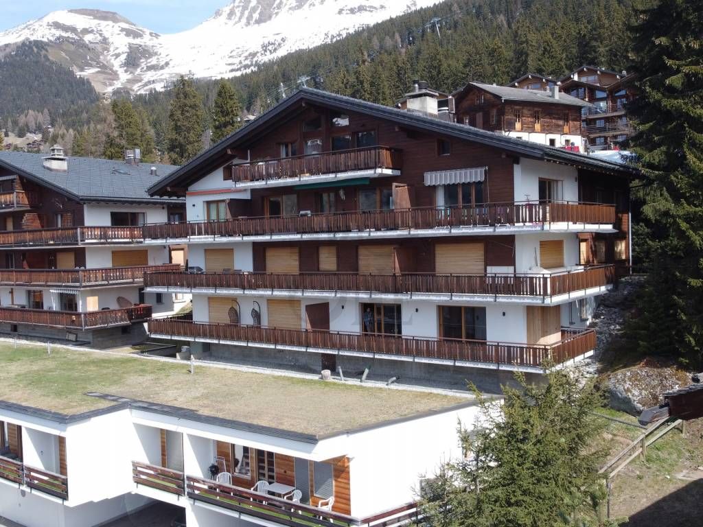 Property photo 2 of 8