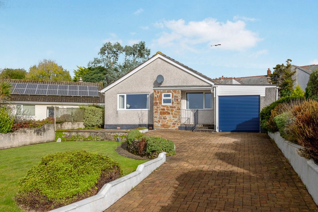 Property photo 1 of 15 Photo