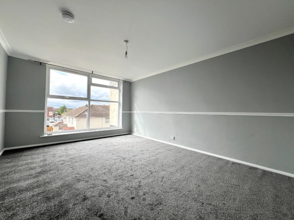 Property photo 2 of 10 3094524