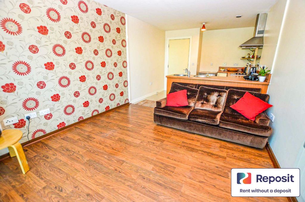 Property photo 2 of 10 Picture No. 24