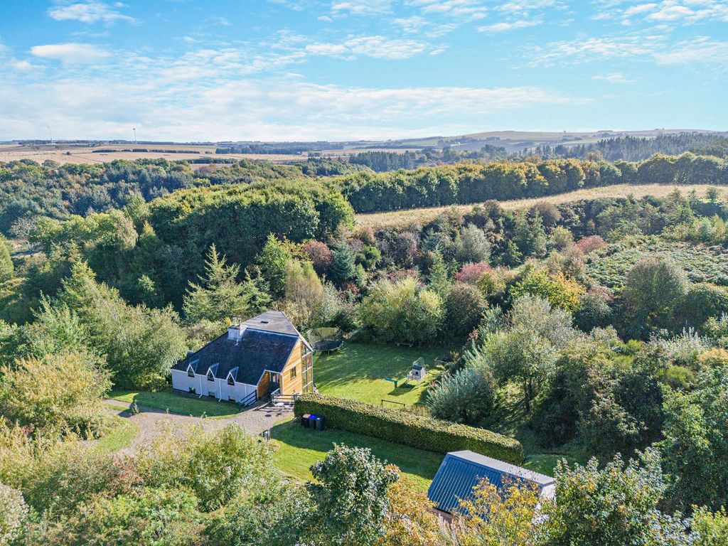 Property photo 2 of 35 Howe Of Auchmill