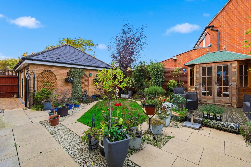 Property photo 3 of 32 Img_0112