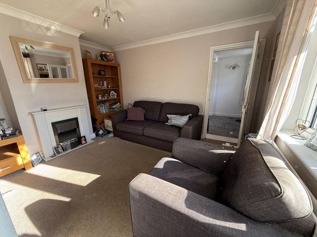 Property photo 3 of 10 6.Jpg