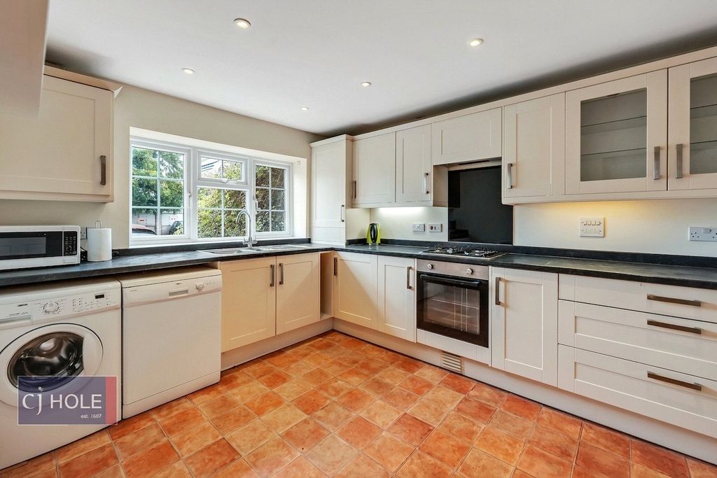 Property photo 1 of 15 Picture No. 38
