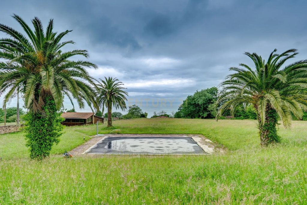 Property photo 3 of 75