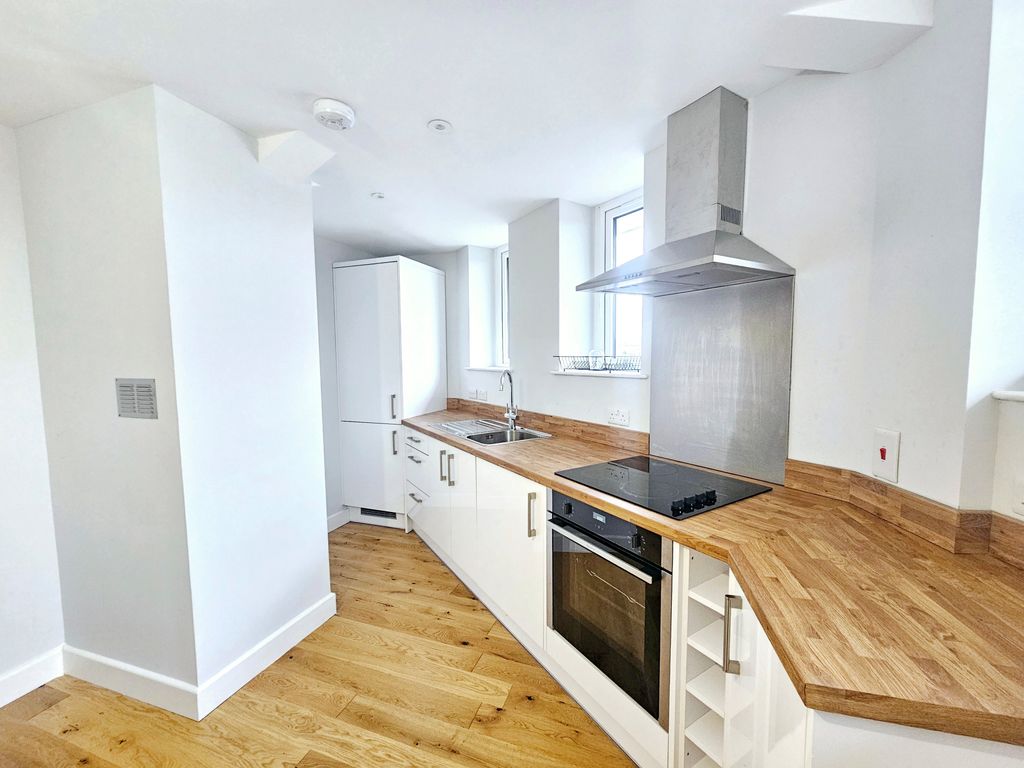 Property photo 1 of 4 Image