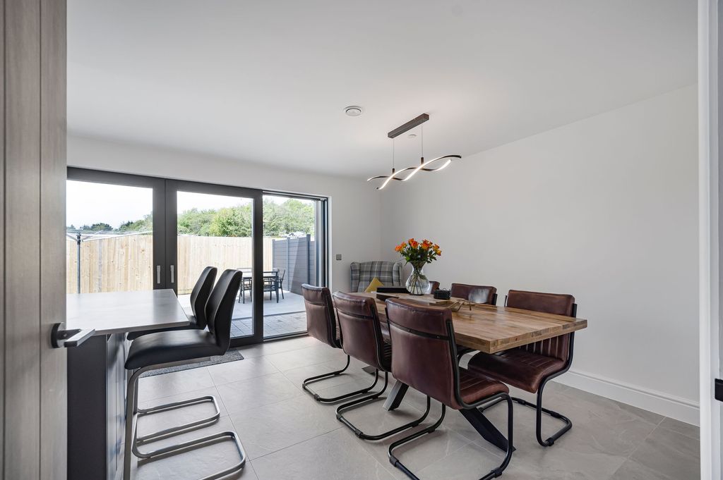 Additional image 17 of 4 bed semi-detached house for saleMaes Thornton, Rassau NP23