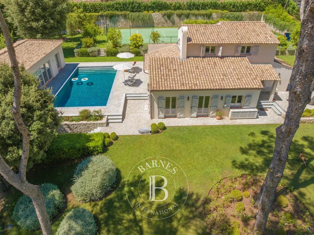 Property photo 3 of 21