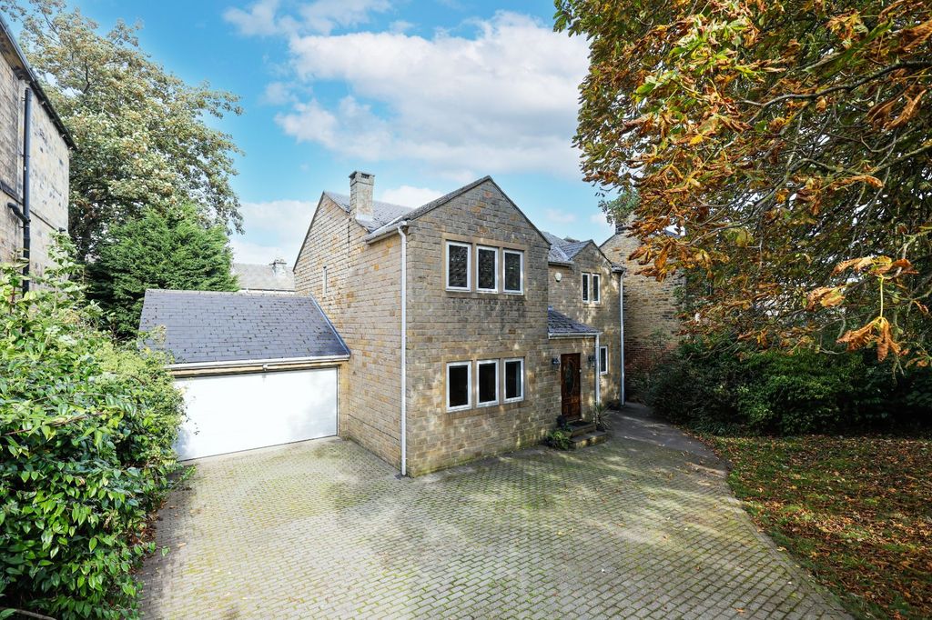 Property photo 1 of 25 Picture No. 21