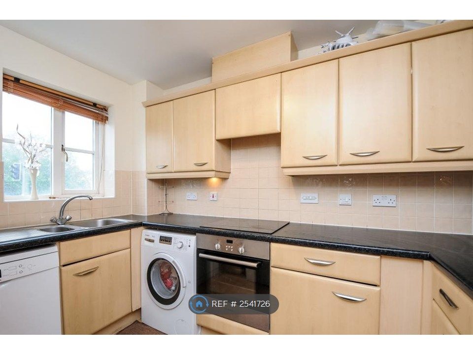 Property photo 3 of 9
