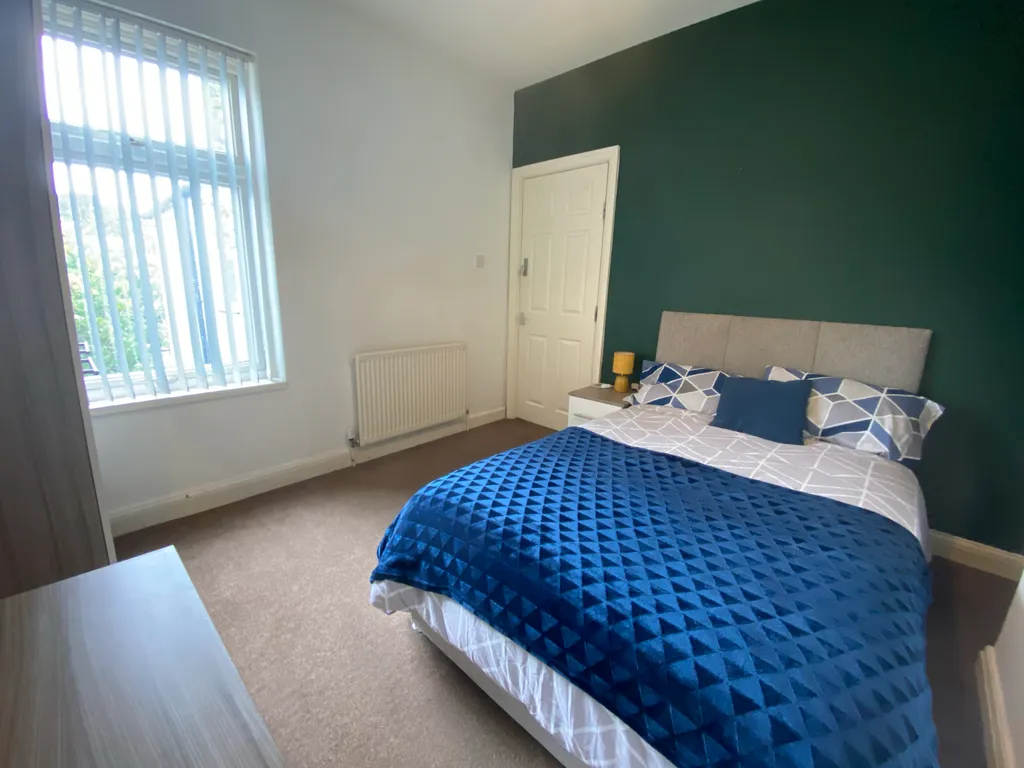 Apartment in Derby, Crewton - View 3