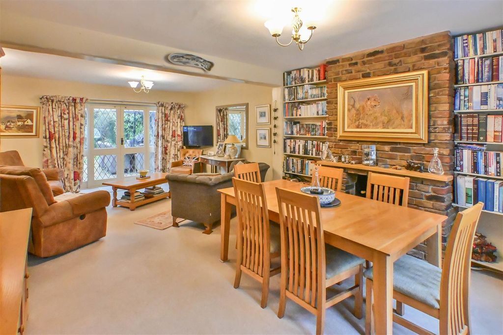 Property photo 2 of 16 Dsc_3288.Jpg