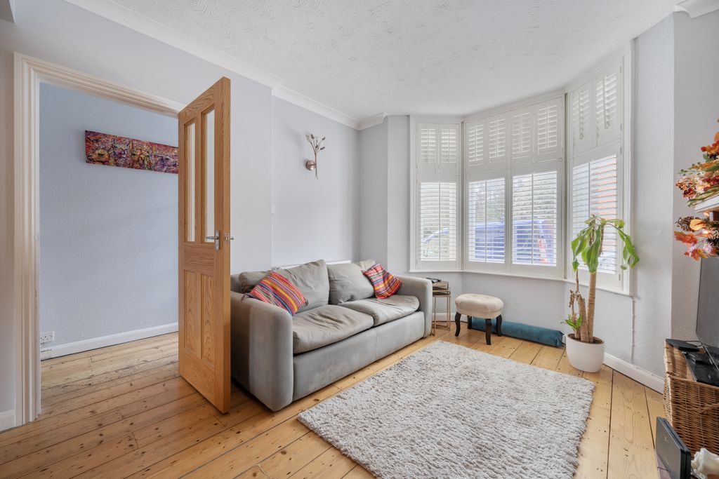 Property photo 2 of 12