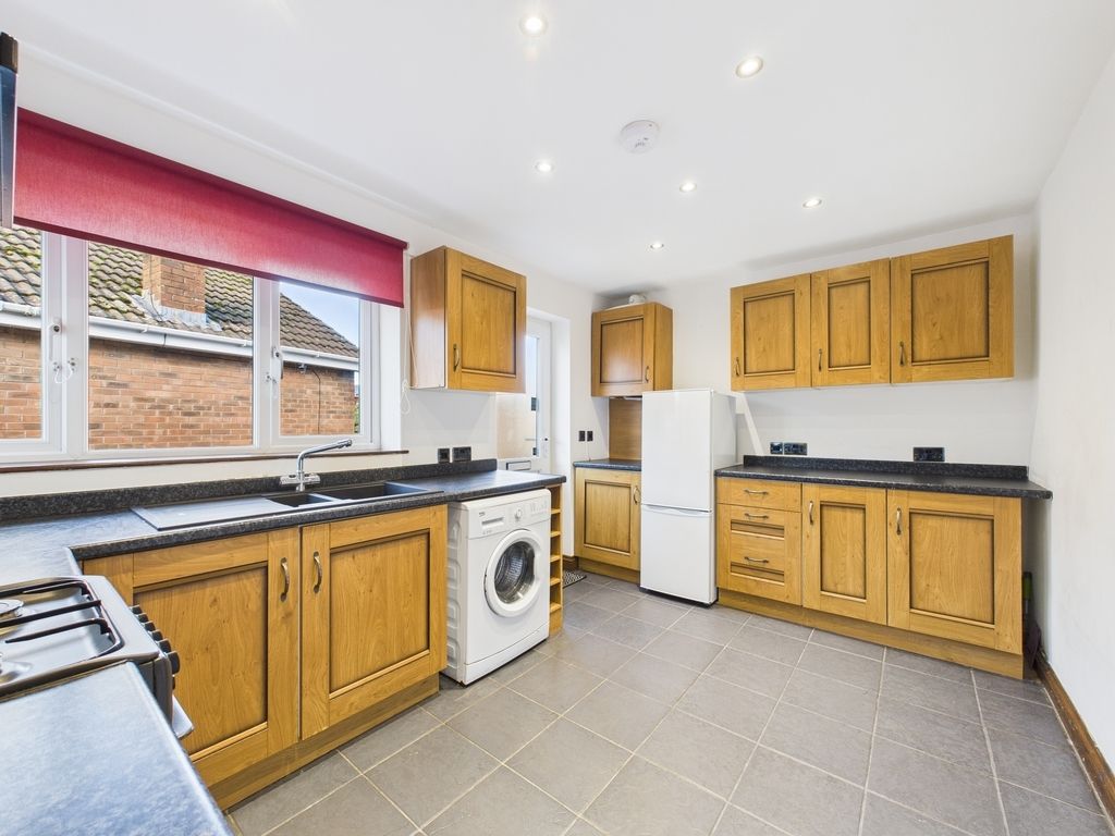 Property photo 3 of 19 Breakfast/Kitchen