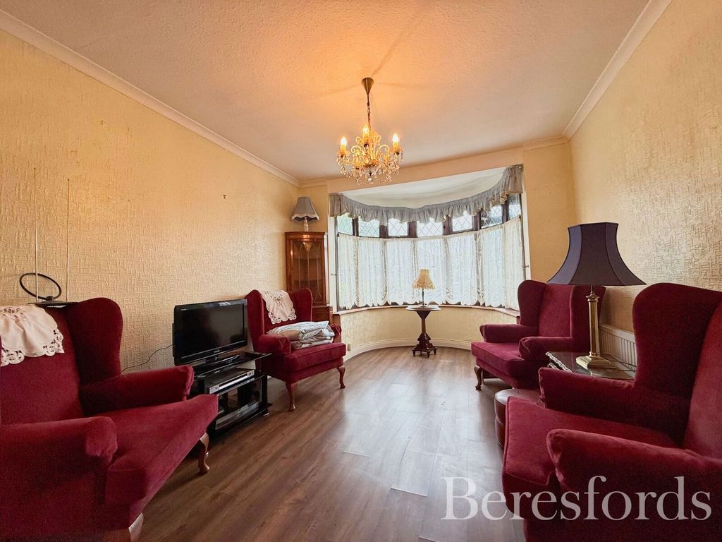 Property photo 3 of 15 Picture No. 06