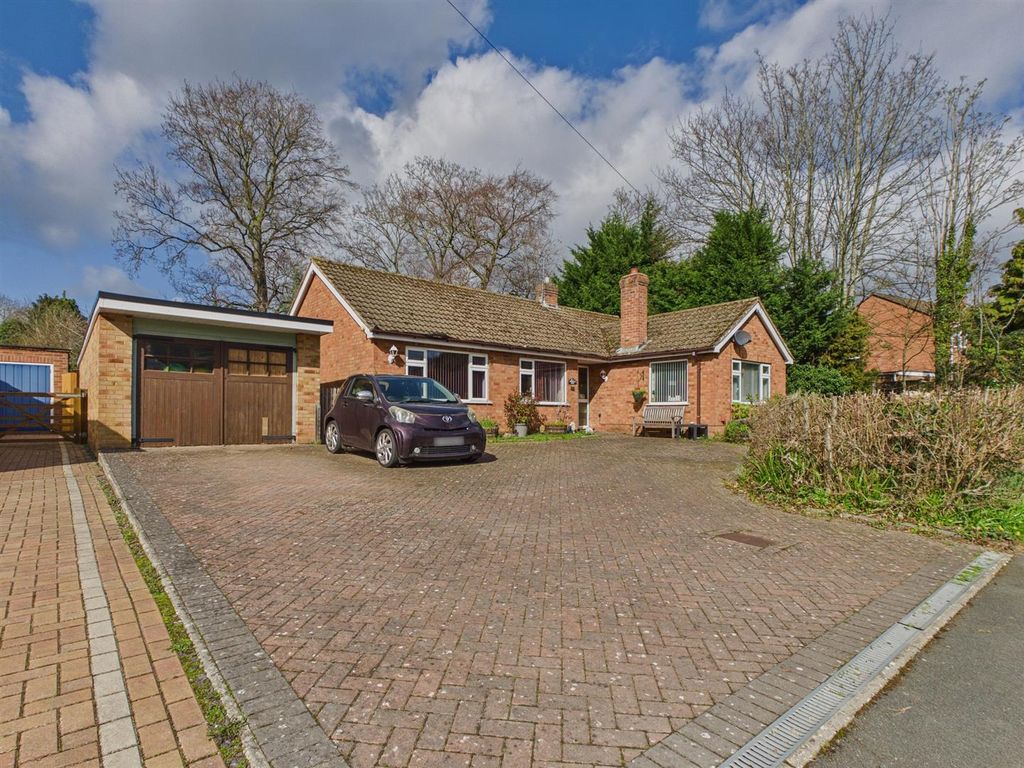 Property photo 1 of 30 Cam03972G0-Pr0279-Still001.Jpg
