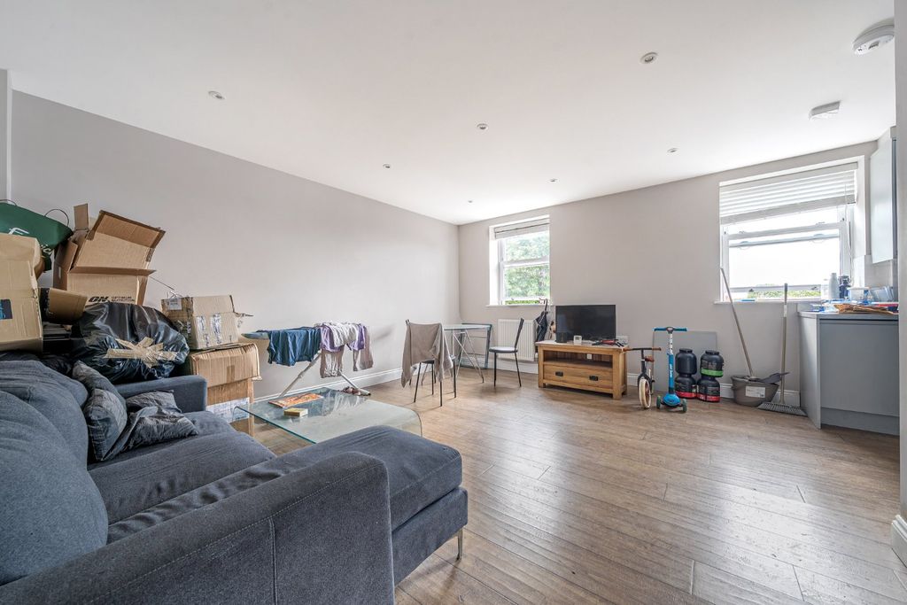 Property photo 2 of 6 Picture No. 06