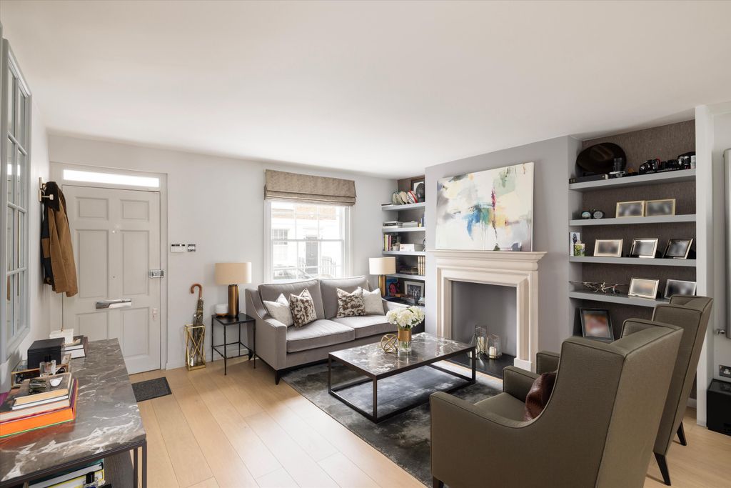 Property photo 2 of 14 Image