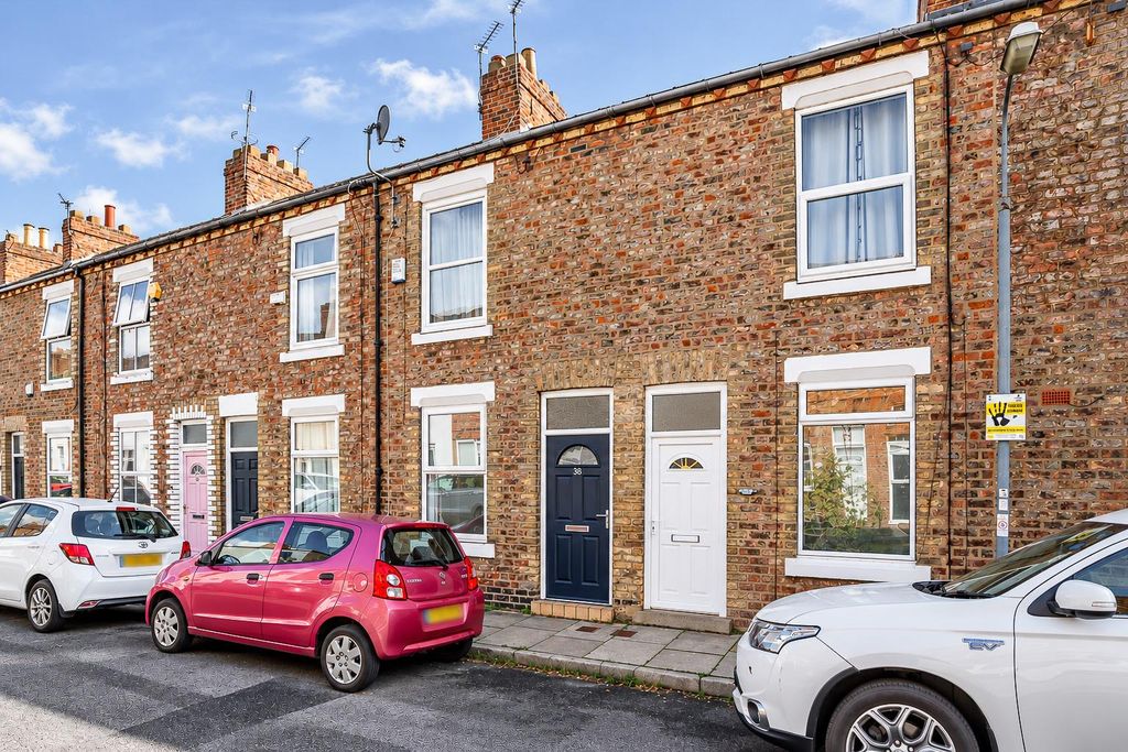 Property photo 1 of 11 38 Uns-15.Jpg