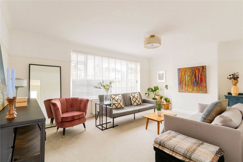 Property photo 3 of 20 Picture No. 16