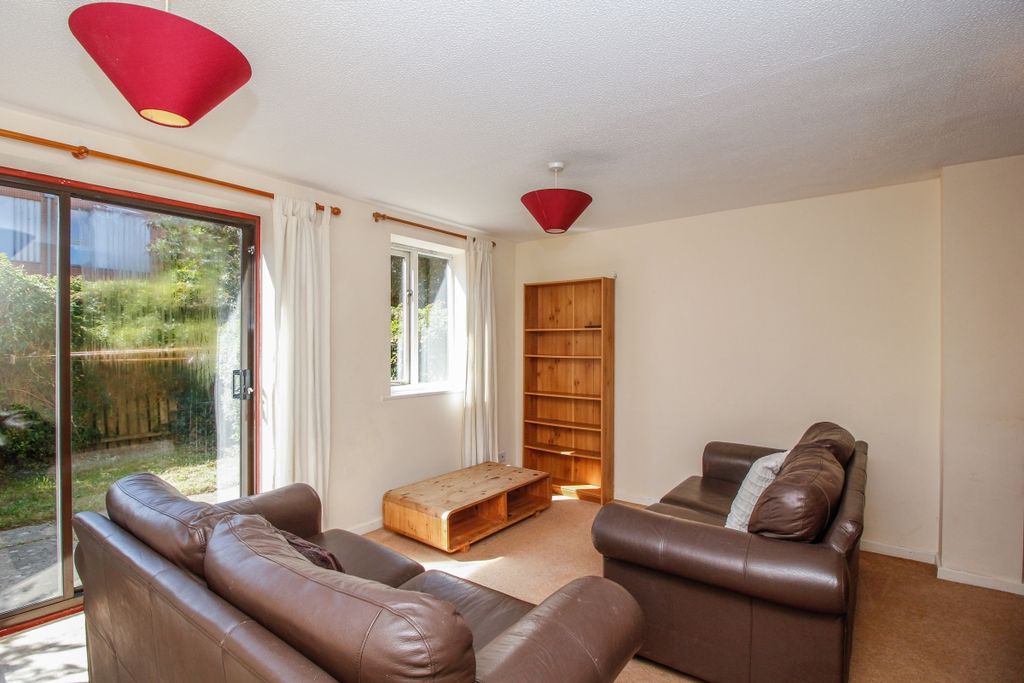 Property photo 2 of 8 Living Area