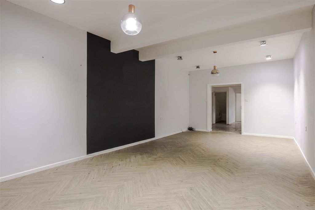 Property photo 3 of 6 Ew5A7728-Hdr.Jpg
