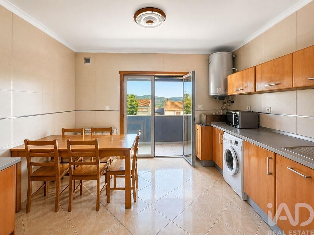 Property photo 1 of 38
