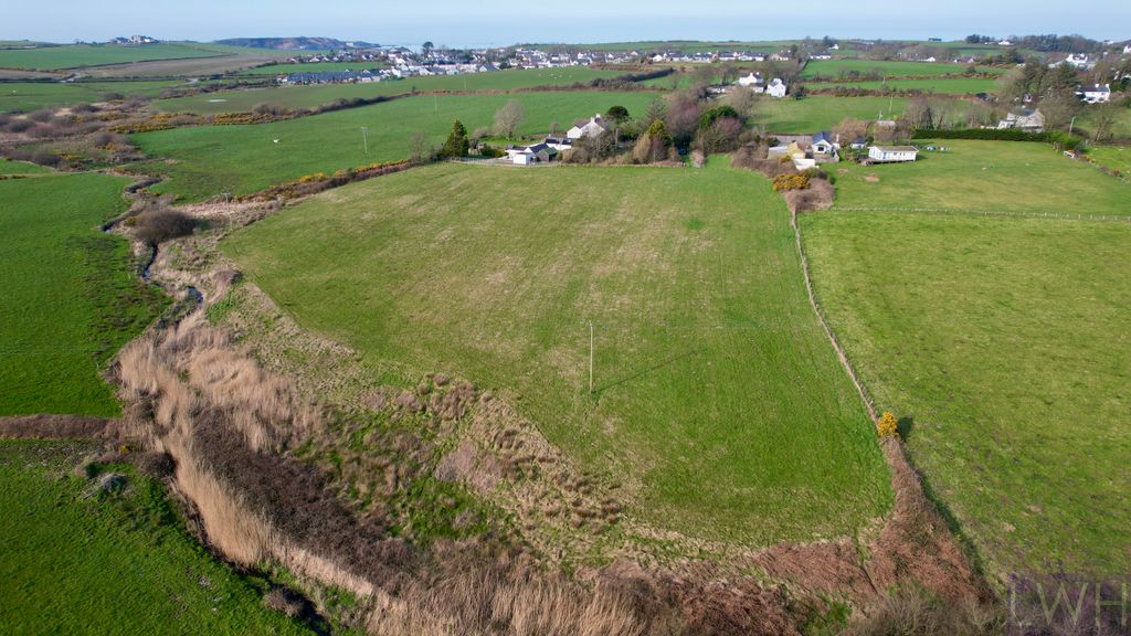 Property photo 2 of 6 Land South Of Twmpath Bach