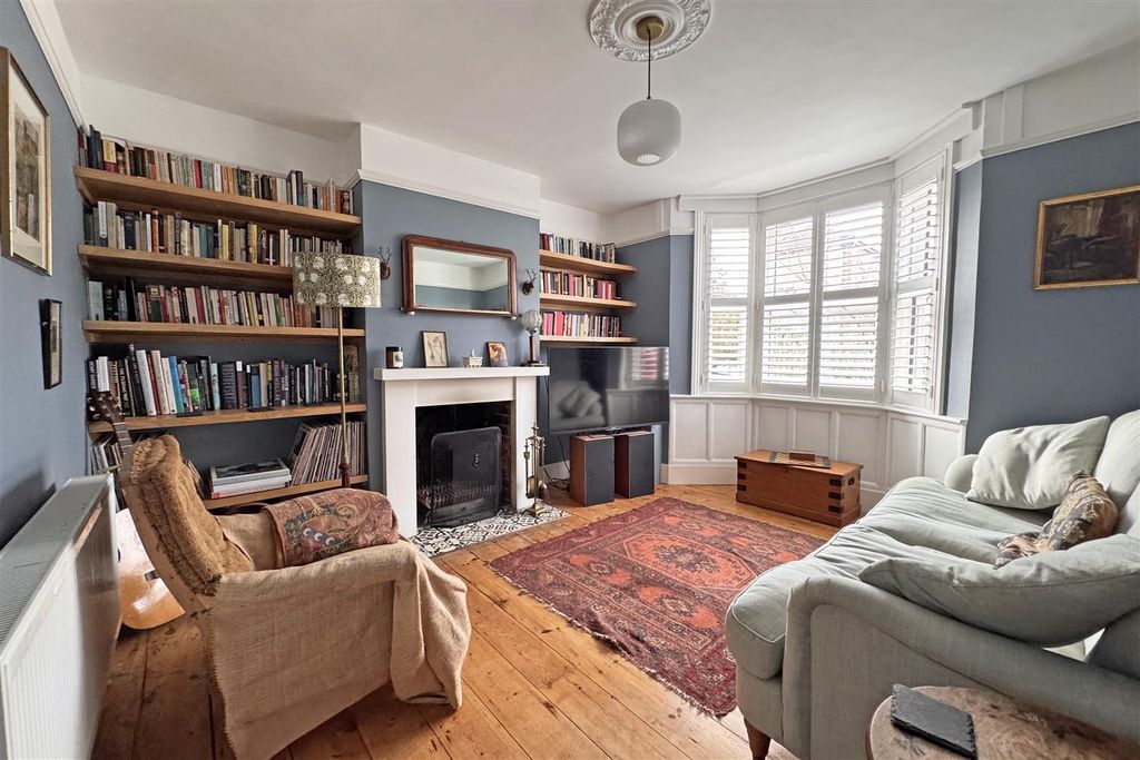 Property photo 2 of 13 Img_6561.Jpg