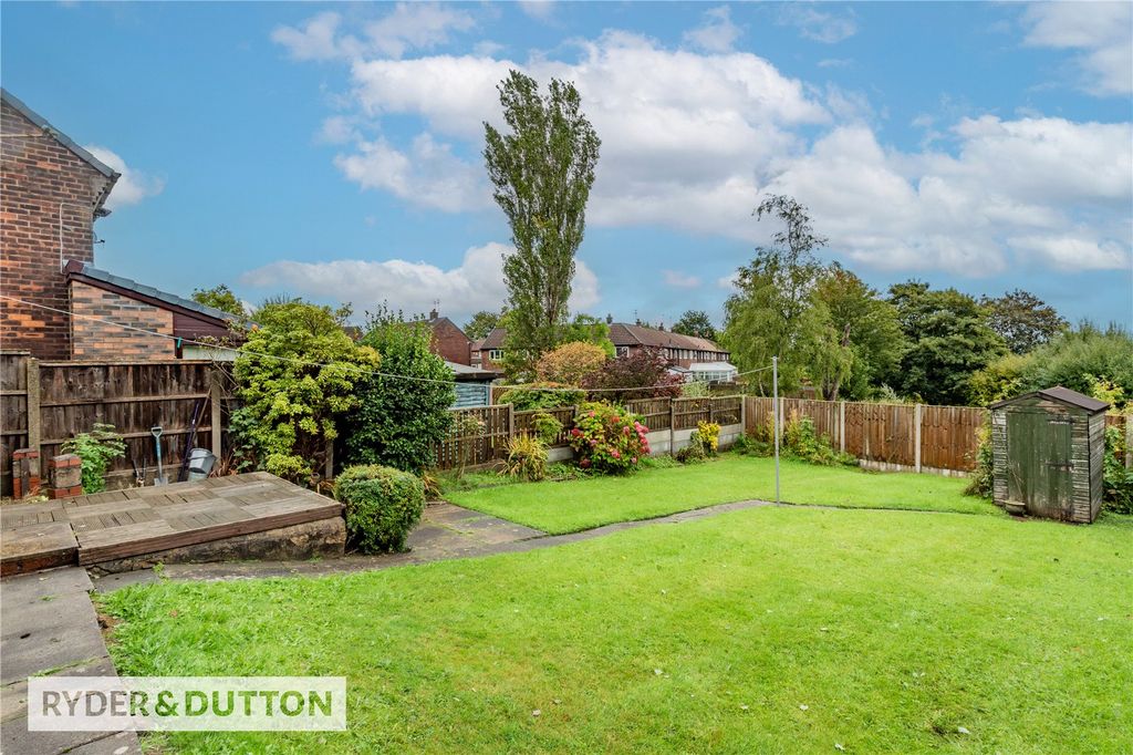 Property photo 3 of 23 Picture No. 21