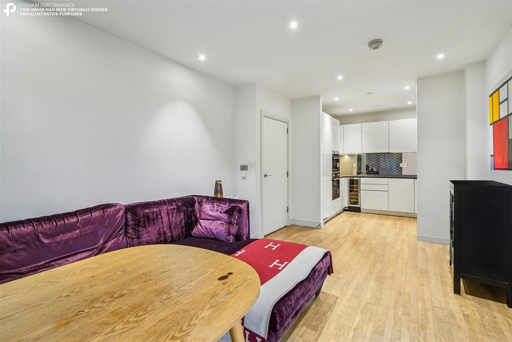 Property photo 3 of 19